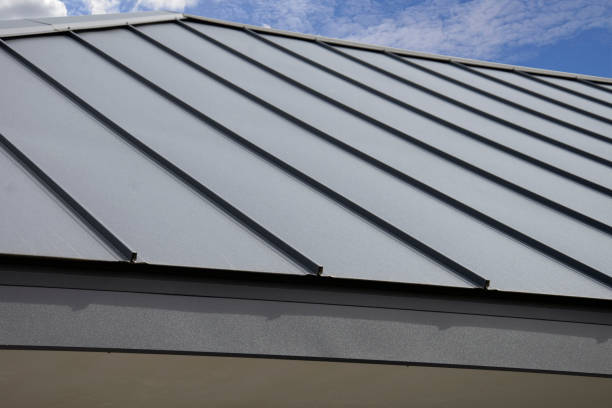 Best Asphalt Shingle Roofing  in Springfield, MI